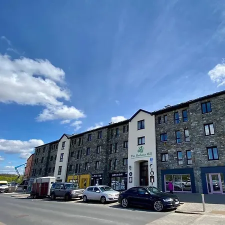 310 - The Carrowbeg At The Harbour Mills By Shortstays Westport