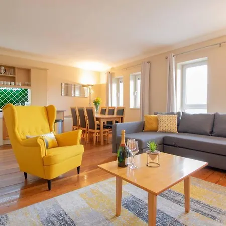 310 - The Carrowbeg At The Harbour Mills By Shortstays