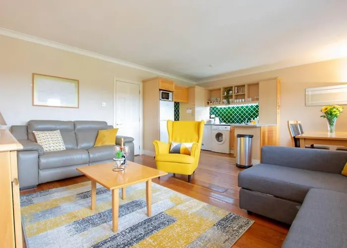 Апартаменты 310 - The Carrowbeg At The Harbour Mills By Shortstays *