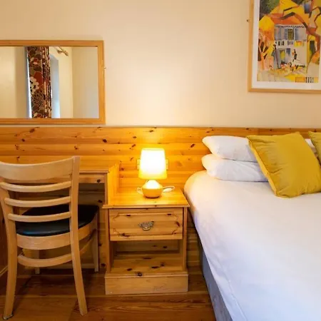 Apartamento 310 - The Carrowbeg At The Harbour Mills By Shortstays
