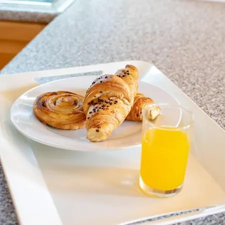 公寓 310 - The Carrowbeg At The Harbour Mills By Shortstays *