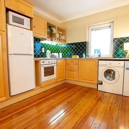 公寓 310 - The Carrowbeg At The Harbour Mills By Shortstays