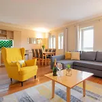 310 - The Carrowbeg At The Harbour Mills By Shortstays