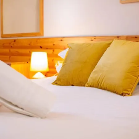 Апартаменты 310 - The Carrowbeg At The Harbour Mills By Shortstays